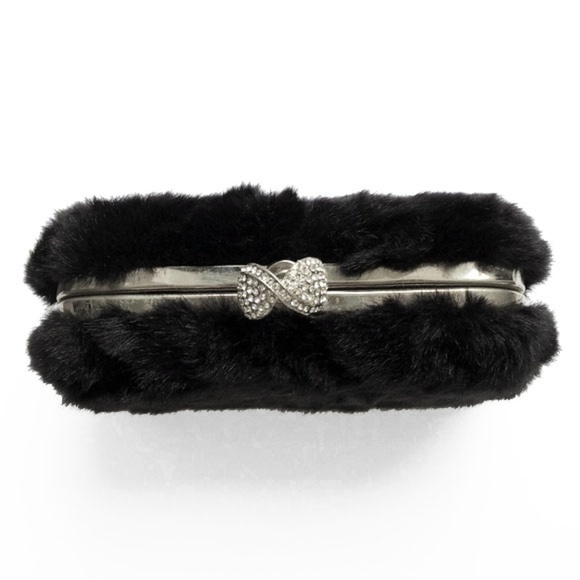 RARE JNB Diamond Ring Knuckle Faux Fur Clutch - Picture 3 of 7